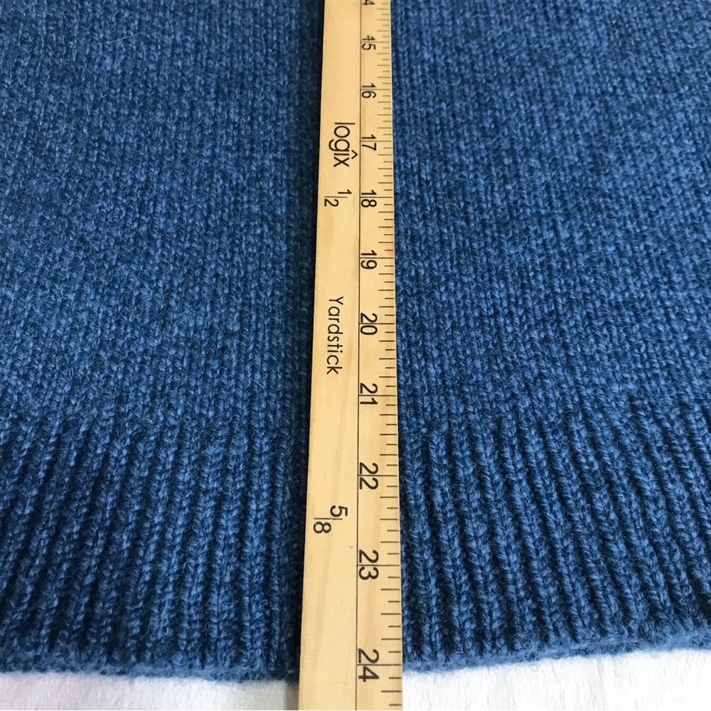 L L Bean Fair Isle Knit Pullover Sweater Women’s Size M Color Blue Round Neck - Picture 10 of 14